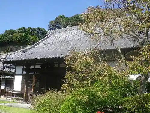 浄光明寺の本殿・本堂