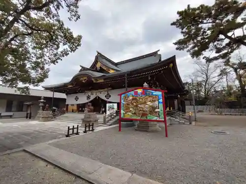 岸城神社の本殿