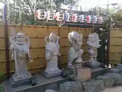 中野沼袋氷川神社の像