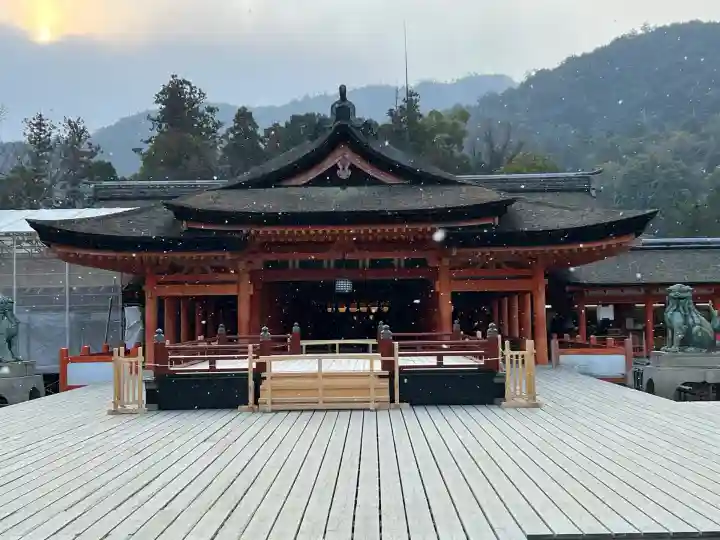 厳島神社(広島県)
