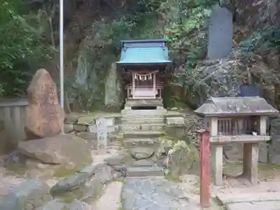 橿森神社の末社・摂社