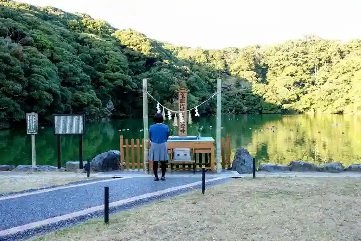 桜ヶ池池宮神社の末社・摂社