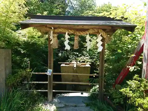 丹生官省符神社の手水舎