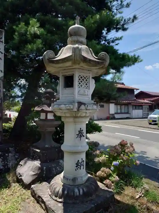 北東本宮小室浅間神社(山梨県)