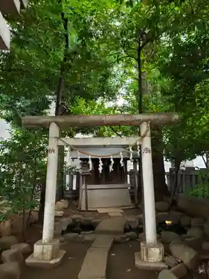 神明氷川神社の末社・摂社