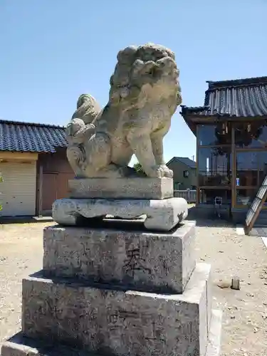 三乃神社の狛犬