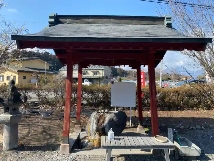 森友瀧尾神社の{uncategorized: "未分類", other: "その他", undefined: "問題あり", building: "その他建物", grave: "お墓", sacred_gate: "鳥居", guardian: "狛犬", statue: "像", buddha: "仏像", history: "歴史", nature: "自然", garden: "庭園", animal: "動物", pagoda: "塔", temizu: "手水舎", mountain_gate: "山門・神門", sanctuary: "本殿・本堂", subordinate: "末社・摂社", art: "芸術", scenery: "景色", jizo: "地蔵", ema: "絵馬", goshuin: "御朱印", omikuji: "おみくじ", items: "授与品その他", amulet: "お守り", goshuincho: "御朱印帳", eats: "食事", festival: "お祭り", votive_dance: "神楽", shichigosan: "七五三参", wedding: "結婚式", experience: "体験その他", initially: "初詣", around: "周辺", anti_infection: "感染症対策"}