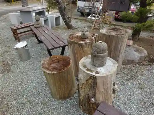 伊勢原 法泉寺の地蔵