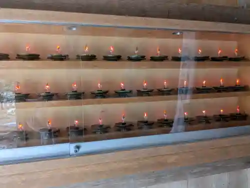 気比神社の{uncategorized: "未分類", other: "その他", undefined: "問題あり", building: "その他建物", grave: "お墓", sacred_gate: "鳥居", guardian: "狛犬", statue: "像", buddha: "仏像", history: "歴史", nature: "自然", garden: "庭園", animal: "動物", pagoda: "塔", temizu: "手水舎", mountain_gate: "山門・神門", sanctuary: "本殿・本堂", subordinate: "末社・摂社", art: "芸術", scenery: "景色", jizo: "地蔵", ema: "絵馬", goshuin: "御朱印", omikuji: "おみくじ", items: "授与品その他", amulet: "お守り", goshuincho: "御朱印帳", eats: "食事", festival: "お祭り", votive_dance: "神楽", shichigosan: "七五三参", wedding: "結婚式", experience: "体験その他", initially: "初詣", around: "周辺", anti_infection: "感染症対策"}