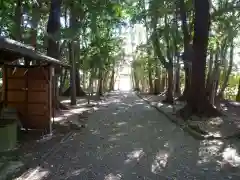 忍山神社の建物その他