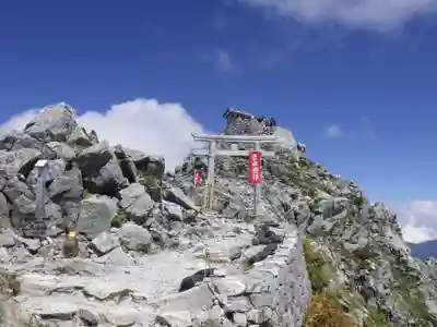 雄山神社峰本社の鳥居