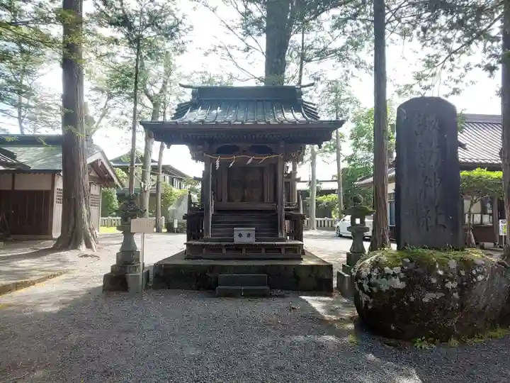 淺間神社(忍野八海)の末社・摂社