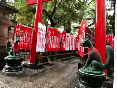 豊川稲荷東京別院の狛犬