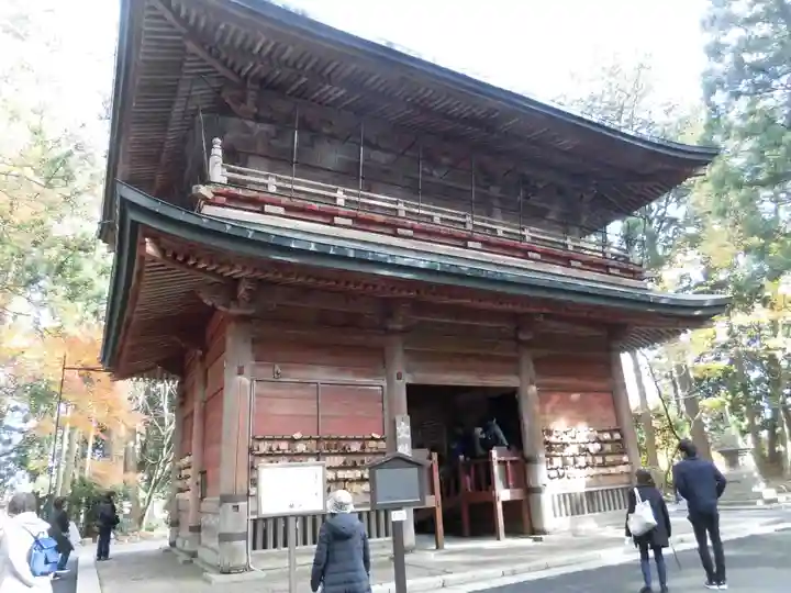 比叡山延暦寺の山門・神門