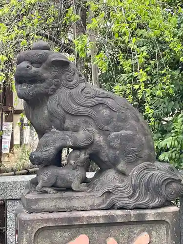 牛天神北野神社の狛犬