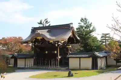 大覚寺の山門・神門
