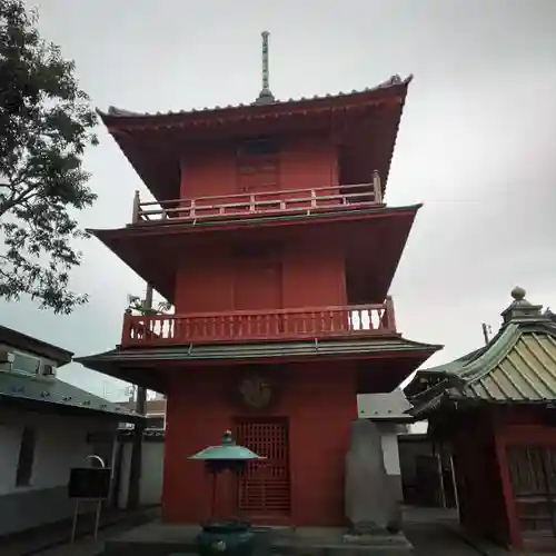 西新井大師総持寺の塔