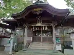 津田八幡神社の本殿