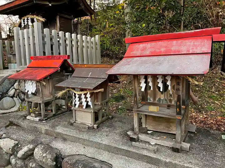 針綱神社の末社・摂社