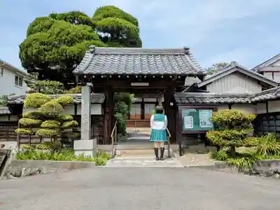専明寺の山門・神門