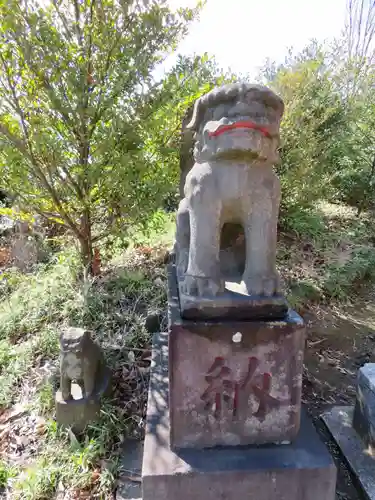 人見神社の狛犬