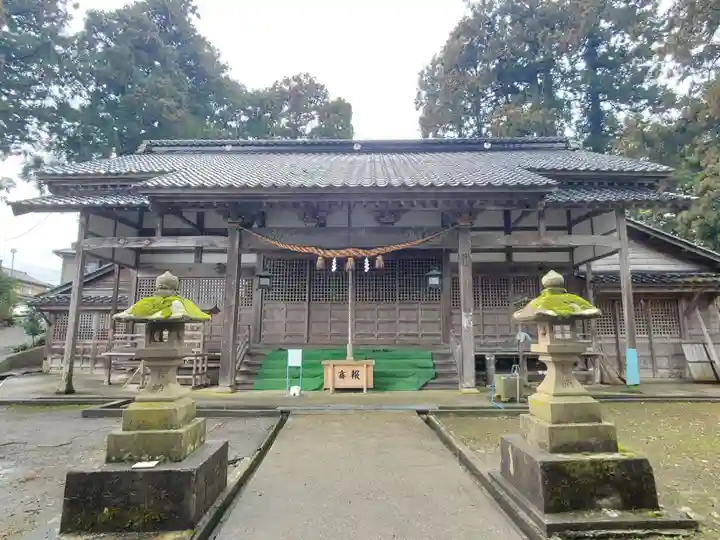 酒垂神社の本殿・本堂