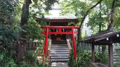 自由が丘熊野神社の末社・摂社