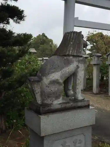 比佐豆知神社の狛犬