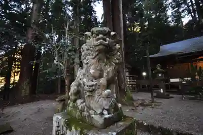 室生龍穴神社(奈良県)