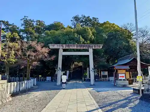 味美白山神社の鳥居