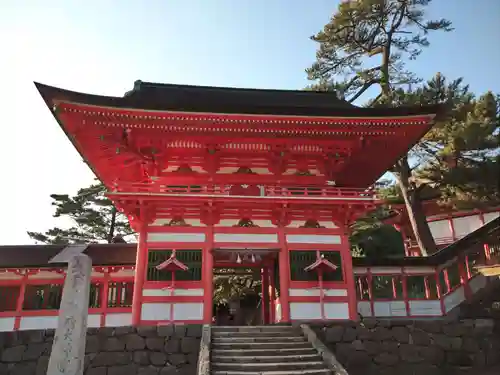 日御碕神社の山門