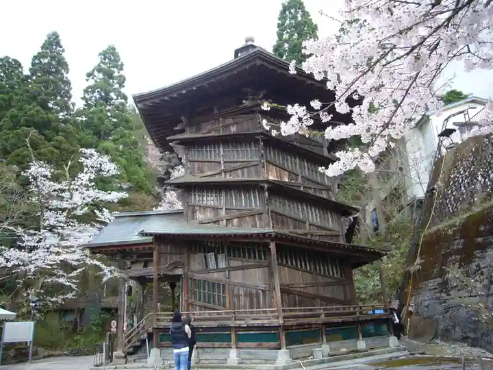 円通三匝堂(さざえ堂)のその他建物