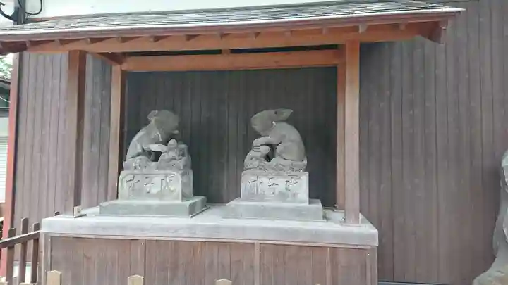 調神社の狛犬
