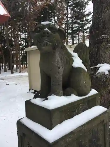 豊栄神社の狛犬