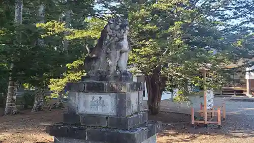 鹿追神社の狛犬