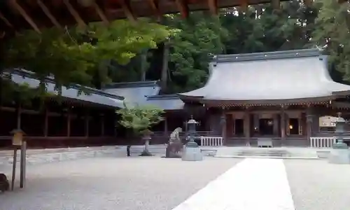 飛驒一宮水無神社の本殿・本堂