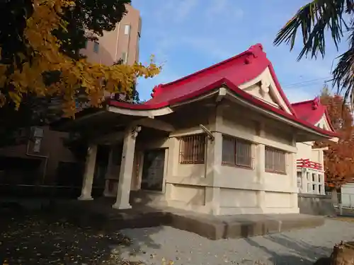 稲荷神社の本殿・本堂