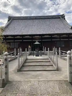 照源寺の本殿・本堂