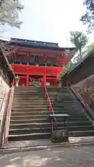 六所神社の山門