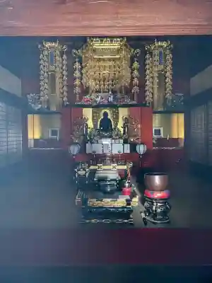 成田山　薬師堂（旧本堂）の{uncategorized: "未分類", other: "その他", undefined: "問題あり", building: "その他建物", grave: "お墓", sacred_gate: "鳥居", guardian: "狛犬", statue: "像", buddha: "仏像", history: "歴史", nature: "自然", garden: "庭園", animal: "動物", pagoda: "塔", temizu: "手水舎", mountain_gate: "山門・神門", sanctuary: "本殿・本堂", subordinate: "末社・摂社", art: "芸術", scenery: "景色", jizo: "地蔵", ema: "絵馬", goshuin: "御朱印", omikuji: "おみくじ", items: "授与品その他", amulet: "お守り", goshuincho: "御朱印帳", eats: "食事", festival: "お祭り", votive_dance: "神楽", shichigosan: "七五三参", wedding: "結婚式", experience: "体験その他", initially: "初詣", around: "周辺", anti_infection: "感染症対策"}