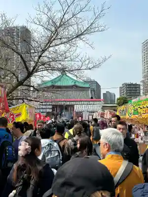寛永寺不忍池弁天堂の{uncategorized: "未分類", other: "その他", undefined: "問題あり", building: "その他建物", grave: "お墓", sacred_gate: "鳥居", guardian: "狛犬", statue: "像", buddha: "仏像", history: "歴史", nature: "自然", garden: "庭園", animal: "動物", pagoda: "塔", temizu: "手水舎", mountain_gate: "山門・神門", sanctuary: "本殿・本堂", subordinate: "末社・摂社", art: "芸術", scenery: "景色", jizo: "地蔵", ema: "絵馬", goshuin: "御朱印", omikuji: "おみくじ", items: "授与品その他", amulet: "お守り", goshuincho: "御朱印帳", eats: "食事", festival: "お祭り", votive_dance: "神楽", shichigosan: "七五三参", wedding: "結婚式", experience: "体験その他", initially: "初詣", around: "周辺", anti_infection: "感染症対策"}