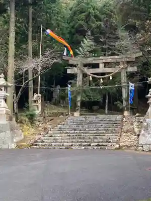 多鳩神社の鳥居