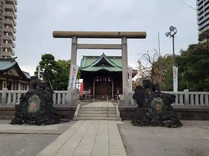 胡録神社の鳥居