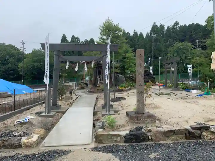 髙帝龍王龍神社(白山宮末社)の鳥居