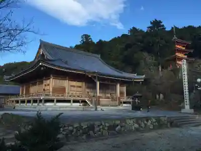 鏑射寺の本殿・本堂