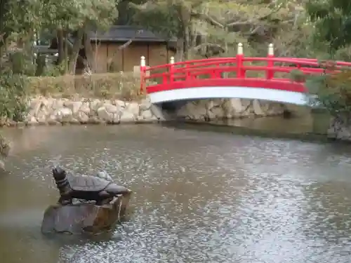 伊弉諾神宮の庭園