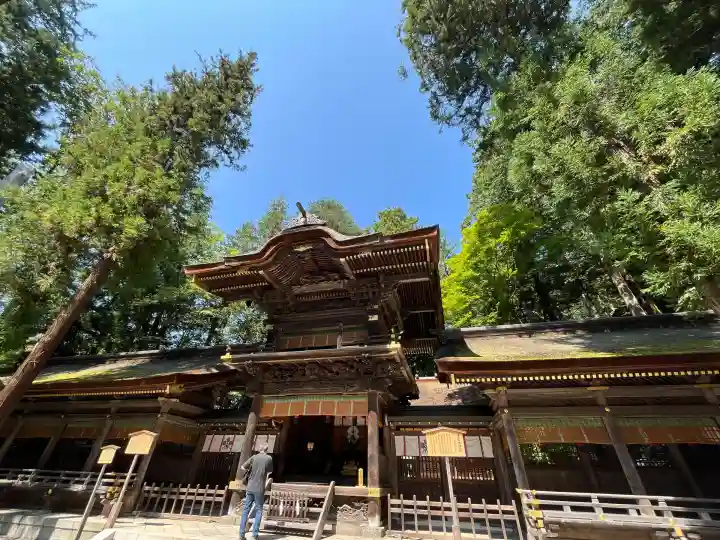 諏訪大社下社春宮(長野県)