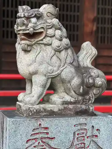 賀茂春日神社の狛犬