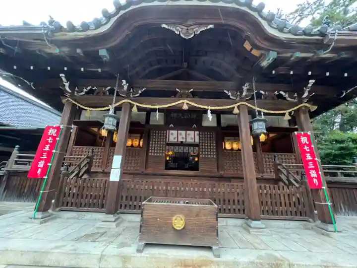 諏訪神社の本殿・本堂
