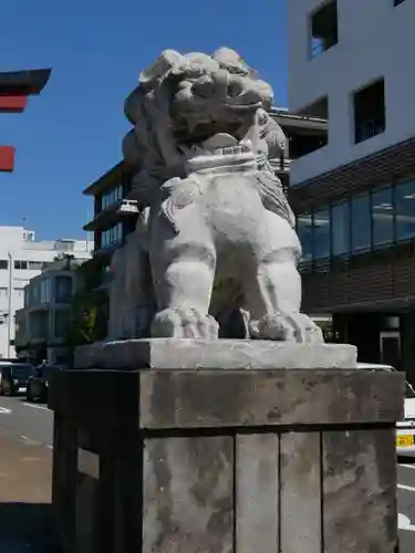 鶴岡八幡宮の狛犬